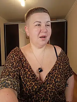 Annet1912 online show from August 9, 9:35 am