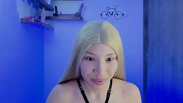 avans 15 online show from October 26, 11:00 pm