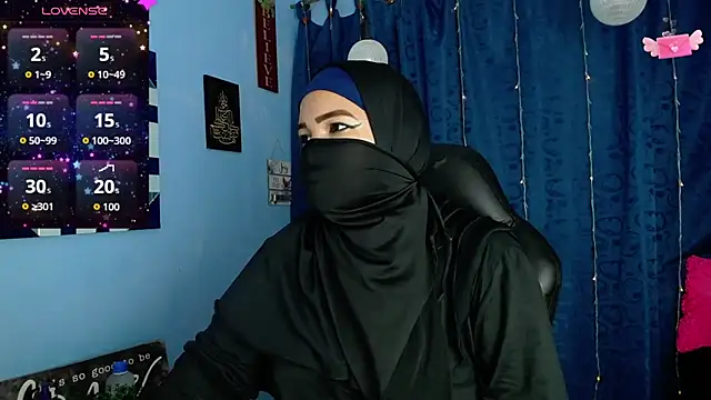 Snapshot of Falak-Yasin chatting on October 7, 12:20 pm Falak-Yasin online show from October 7, 12:20 pm
