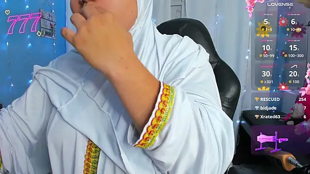 Falak-Yasin online show from July 28, 4:39 pm
