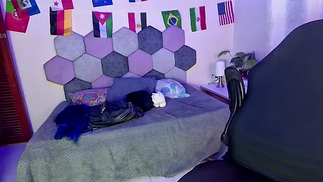 Horny tgn online show from June 19, 6:00 pm