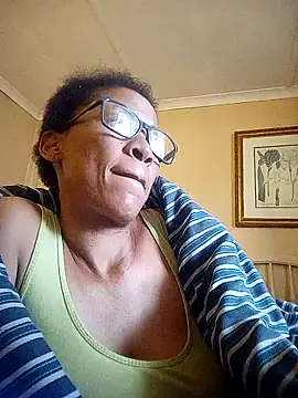 bustybillies online show from April 27, 2:25 pm