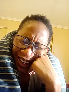 bustybillies online show from June 27, 5:30 am