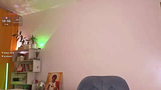 ginavontease online show from February 26, 5:23 pm