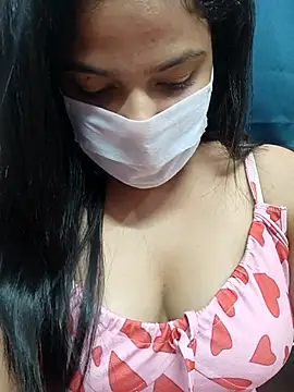 Myloveurvi online show from May 1, 10:29 am