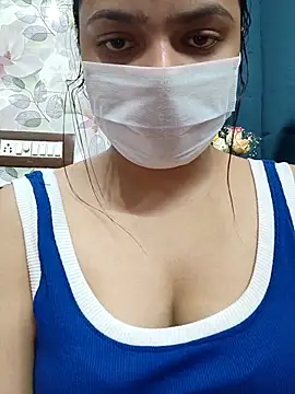 Myloveurvi online show from January 7, 7:39 pm