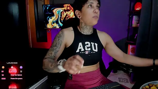 ZhoeStrong online show from July 8, 9:17 pm