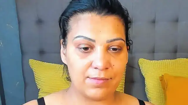 AmyCubes online show from June 18, 6:26 am