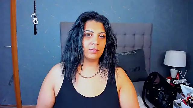 AmyCubes online show from November 1, 10:08 am