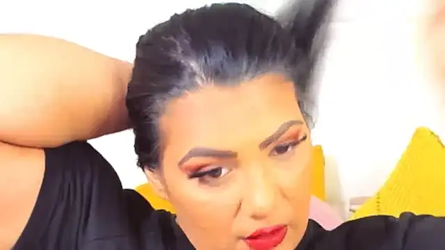 AmyCubes online show from July 20, 6:08 pm