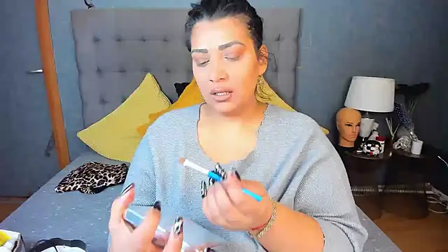 AmyCubes online show from March 5, 7:37 am