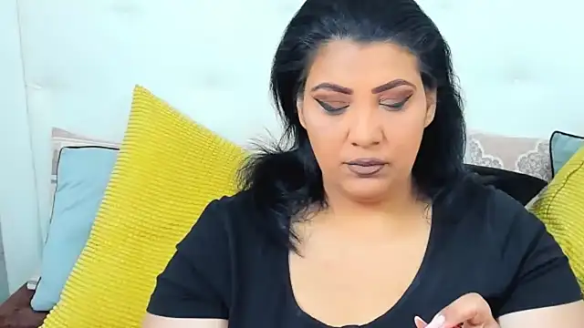AmyCubes online show from June 22, 6:05 pm
