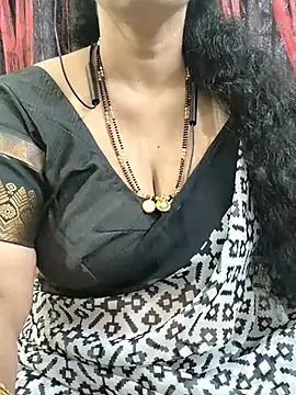 bhuvana555 online show from November 4, 4:50 am