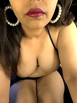 payal9038 online show from March 28, 11:21 am