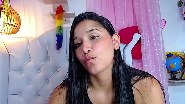 Alison Wiley online show from June 9, 4:56 am