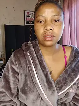 quenliyasa online show from July 10, 8:26 am