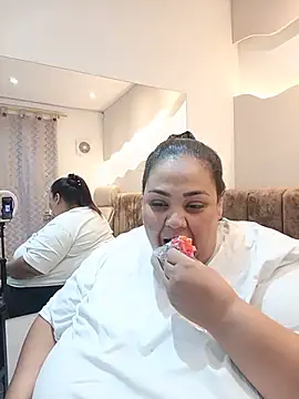 Alisson am online show from July 25, 5:42 pm