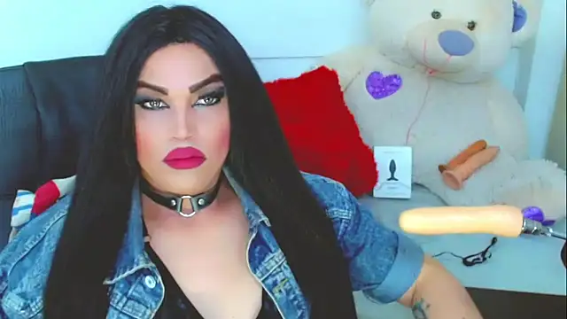 NathaliaCross online show from October 16, 9:06 pm