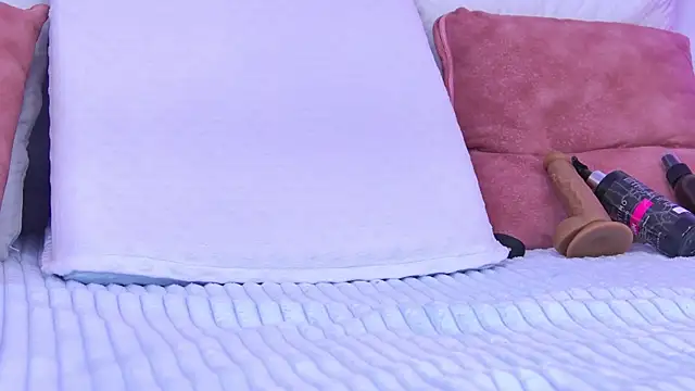 AlliciaKim online show from March 9, 12:19 pm