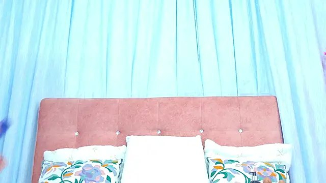 AlliciaKim online show from November 19, 7:47 pm