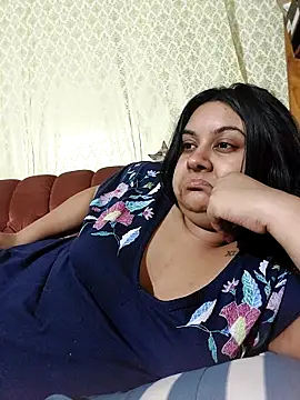 GoddessLorenaTheeSiren online show from January 18, 12:18 am