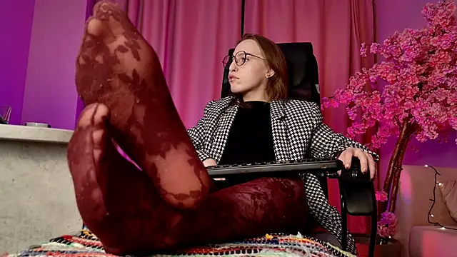 AphexQueen online show from October 10, 9:14 am