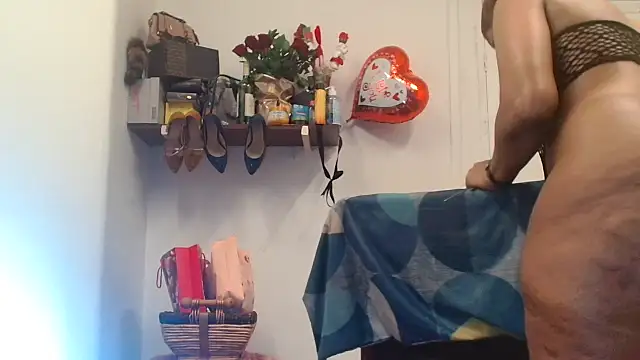 xTALLSEXYBUMx online show from July 27, 1:19 pm