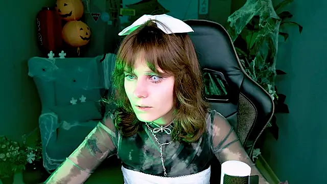 LolaAsmus online show from October 31, 8:51 am