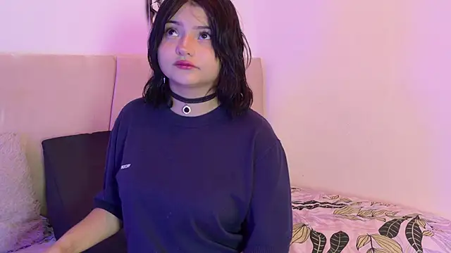 elines  online show from November 11, 7:55 pm