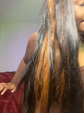 Stacy Raine online show from May 2, 6:39 am
