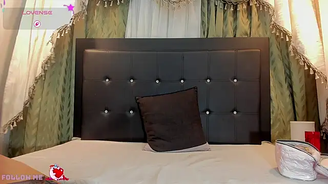 brittany williams  online show from July 20, 12:40 pm