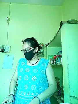 heenage online show from May 6, 4:27 am
