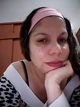 Carliina Soussa online show from November 17, 2:12 am