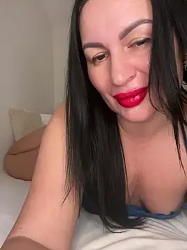 Helena7077 online show from February 5, 11:30 pm