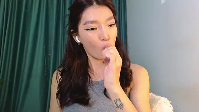 AudreyMell online show from November 10, 3:40 pm