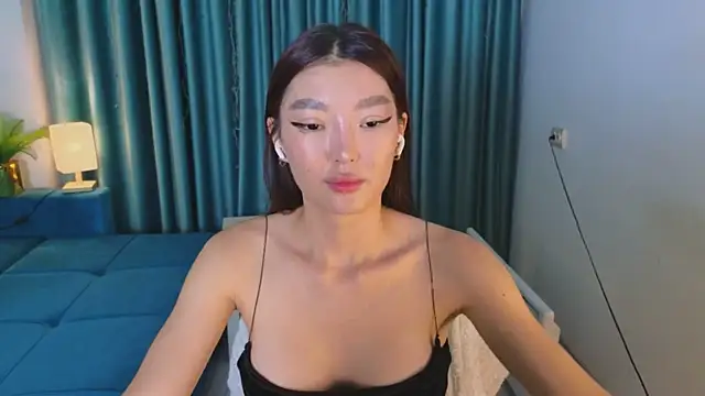 AudreyMell online show from October 23, 2:23 pm