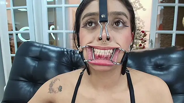 miss collins online show from January 15, 6:03 pm