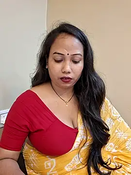 DREAM GIRL-30 online show from July 11, 6:30 pm