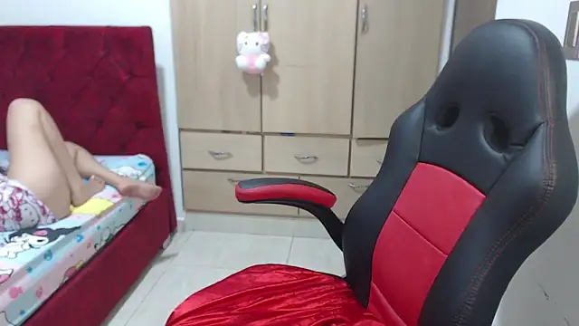 kayla k18 online show from March 15, 2:13 am