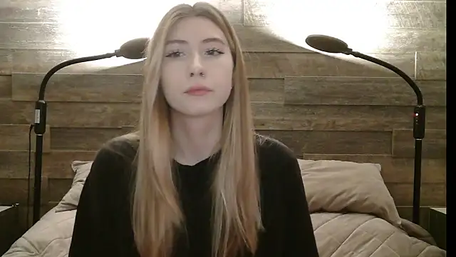 ErikaShyy online show from November 25, 11:12 am