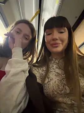 Sophie Avory online show from February 7, 5:06 pm