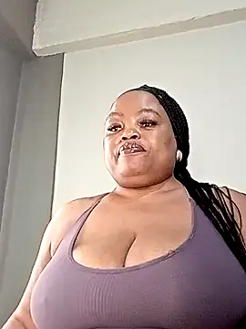 hugemelonsxxx online show from October 7, 12:20 pm