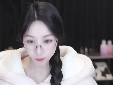 Nuyoah-77 online show from February 10, 1:58 pm