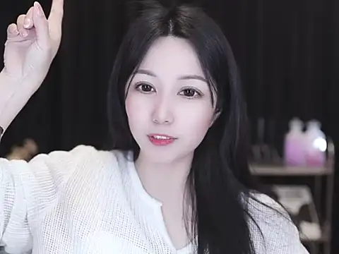 Nuyoah-77 online show from February 22, 3:57 pm