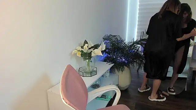 Ori valentina online show from July 8, 6:54 pm