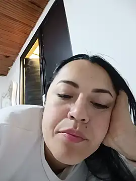 Lesly 10- online show from July 4, 4:03 pm