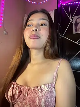 ursweet babygirl online show from March 18, 4:56 pm