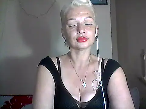 MaryJane441 online show from August 1, 9:06 pm
