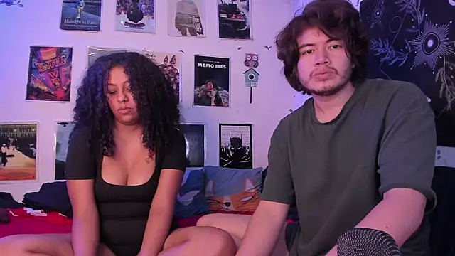 hothoneychile online show from May 4, 4:49 am