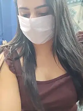 Ivymybae online show from November 3, 10:30 am